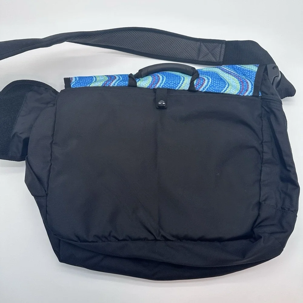 LL‎ Bean Messenger Bag Blue Black Laptop Compartment Daily Organizer Travel Bag